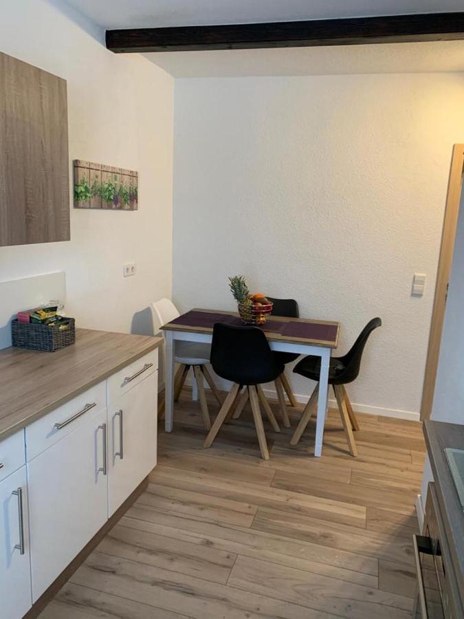 Grenznahe Ferienwohnung Mit 4 Schlafzimmern Grenzach-Wyhlen Exterior photo